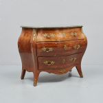 1164 2053 CHEST OF DRAWERS